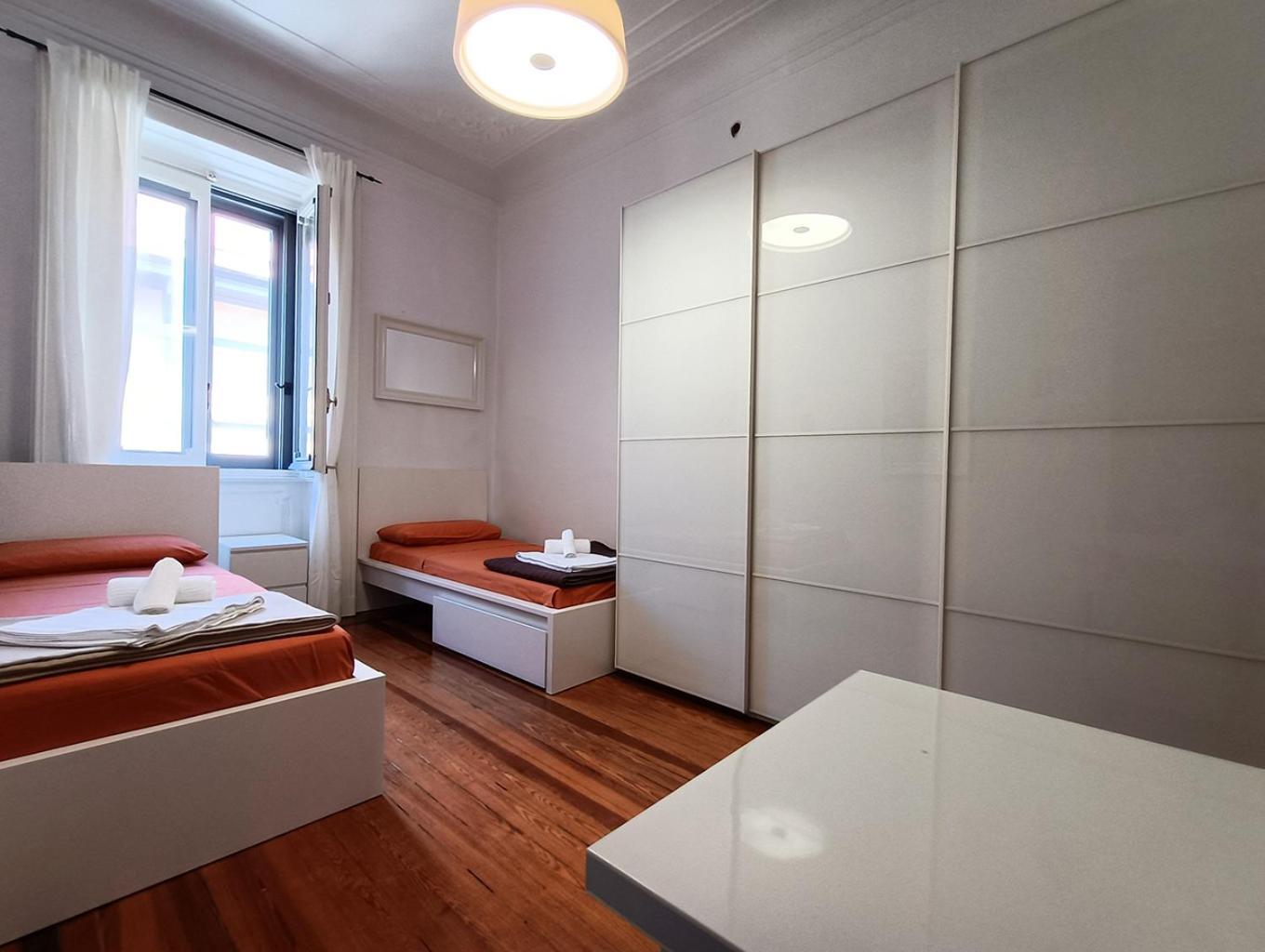 מילאנו Sahi - Residenza Corso Italia Tre Camere, Due Bagni E Un Salone מראה חיצוני תמונה